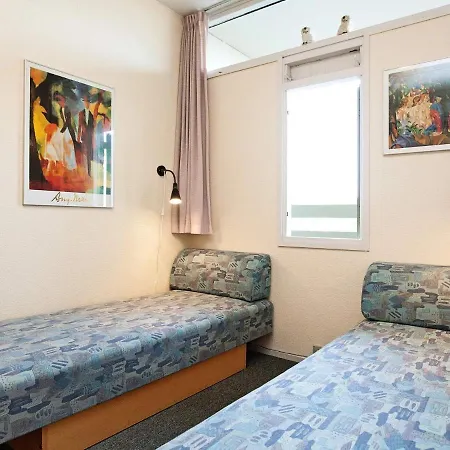 Xlii Apartamento