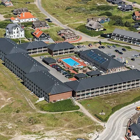 Xlii Apartamento *